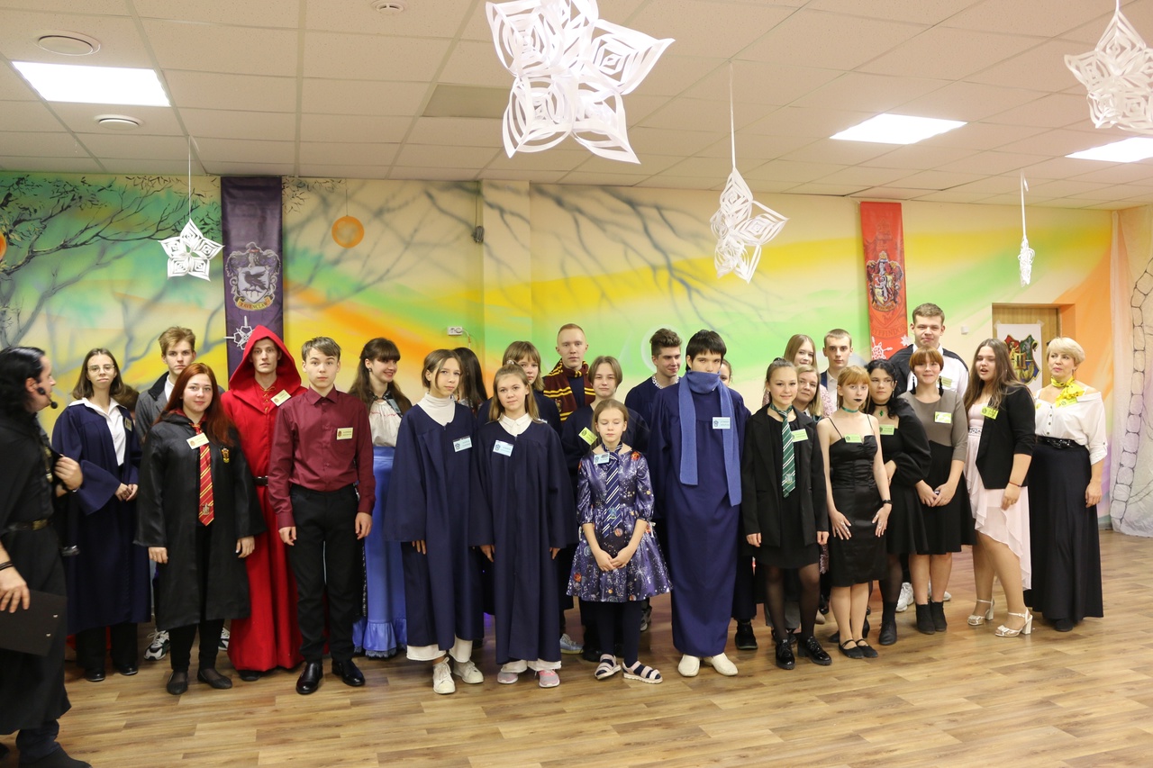 О девичьем - Рождество в Хогвартсе - Ольга Калинкина.jpg О девичьем - Рождество в Хогвартсе - Ольга Калинкина.jpg